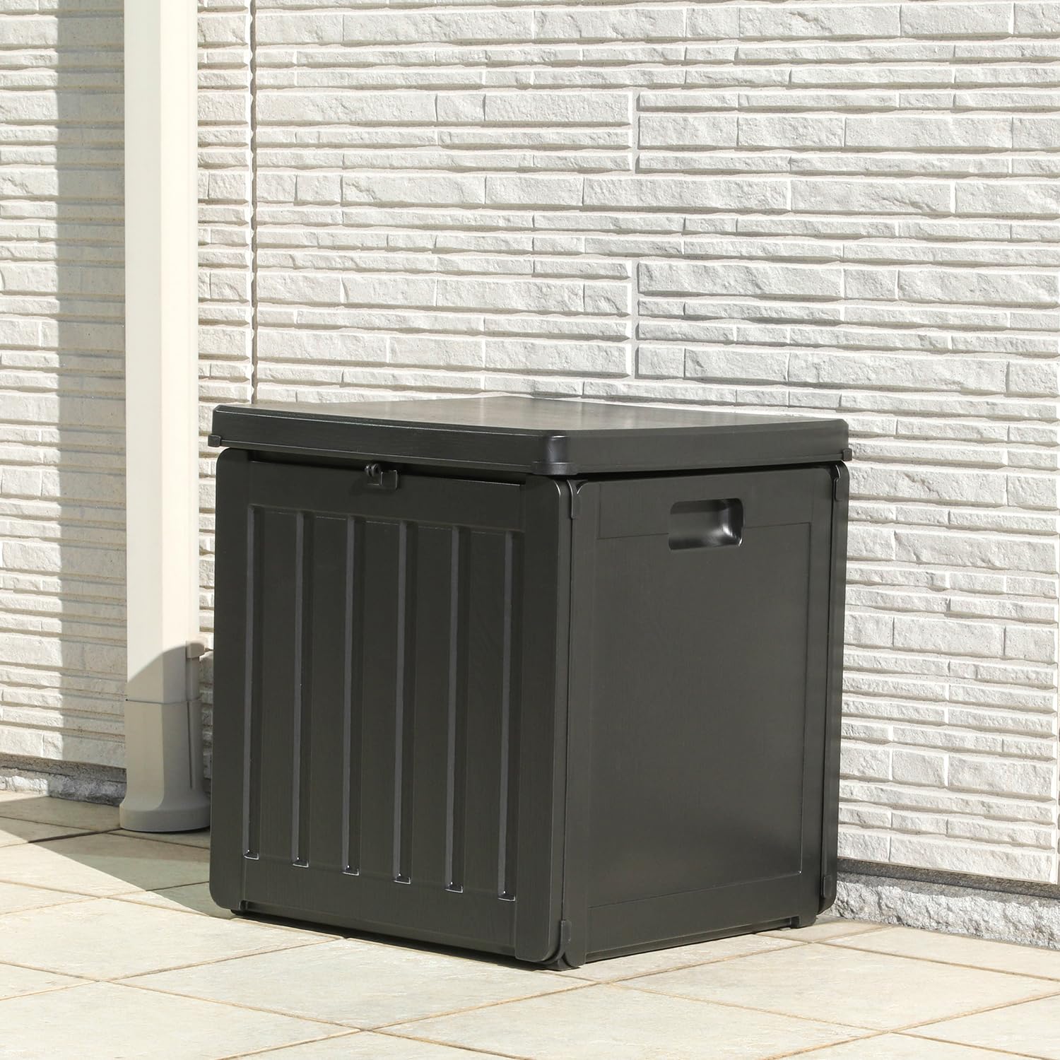 Amazon.co.jp: 不二貿易 物置 76L 屋外 収納庫 鍵穴つき 収納ボックス